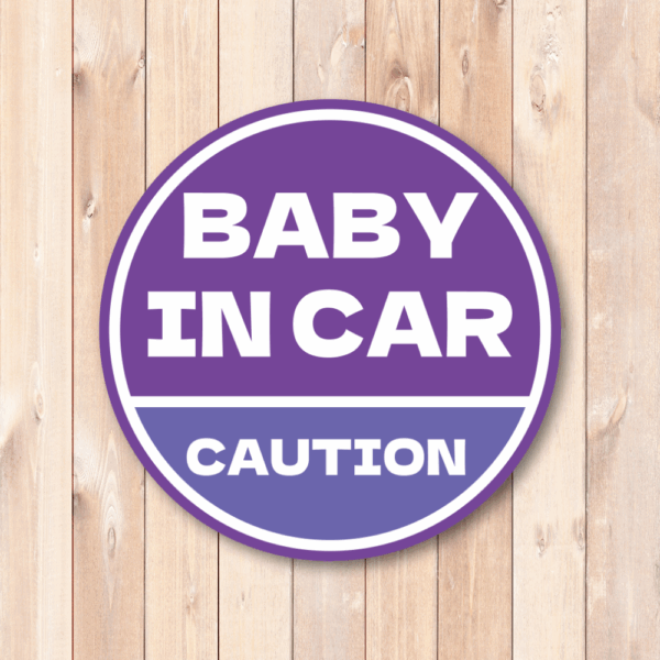 BABY IN CAR ステッカー 丸型｜防水・耐候ラミネート｜車用 注意喚起 サイン｜リアウィンドウ/バンパー用｜日本製 高発色 | パープル × ラベンダー - 画像 (2)