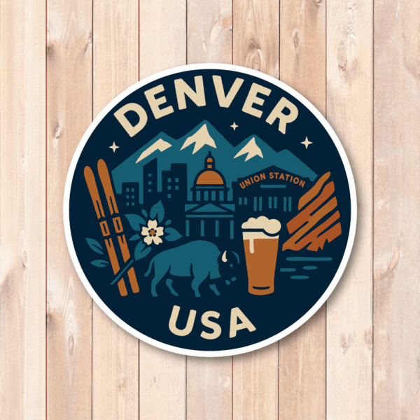 USA マウンテン＆デザート 丸型トラベルステッカー 防水・耐UV 車・タブレット・ボトル・スーツケース用 - DENVER - 画像 (2)