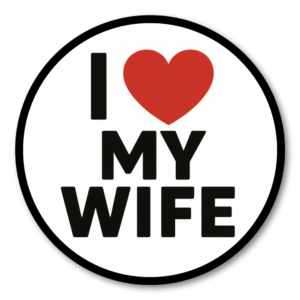 I LOVE MY WIFE（アイラブマイワイフ）丸型マグネットステッカー 赤いハート 防水 耐候 夫婦・結婚記念 ギフト 車用 デコレーション マグネット