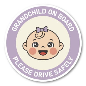 GRANDCHILD ON BOARD ステッカー 丸型 120mm 車用サイン 孫が乗っています 英字デザイン 安全運転メッセージ リアガラス・ボディ用 女の子