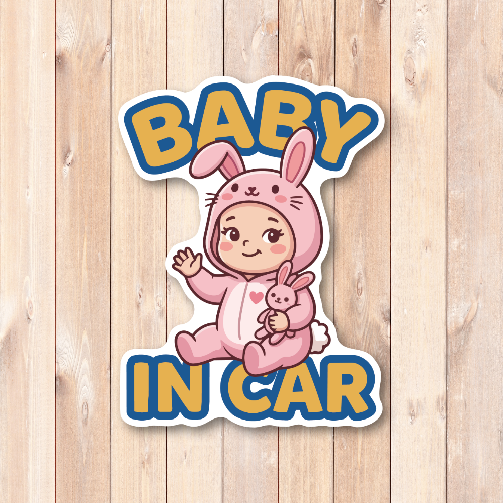 BABY IN CAR ステッカー 120×158mm ベビーインカー 車用サイン 赤ちゃん乗車中 かわいい着ぐるみデザイン 防水UVラミネート うさぎベビー - 画像 (2)