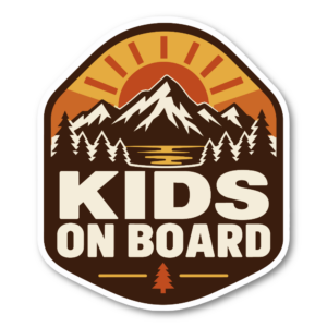 KIDS ON BOARD 車用 ステッカー 子供が乗っています アウトドア 120×140mm 山と夕日 ブラウン