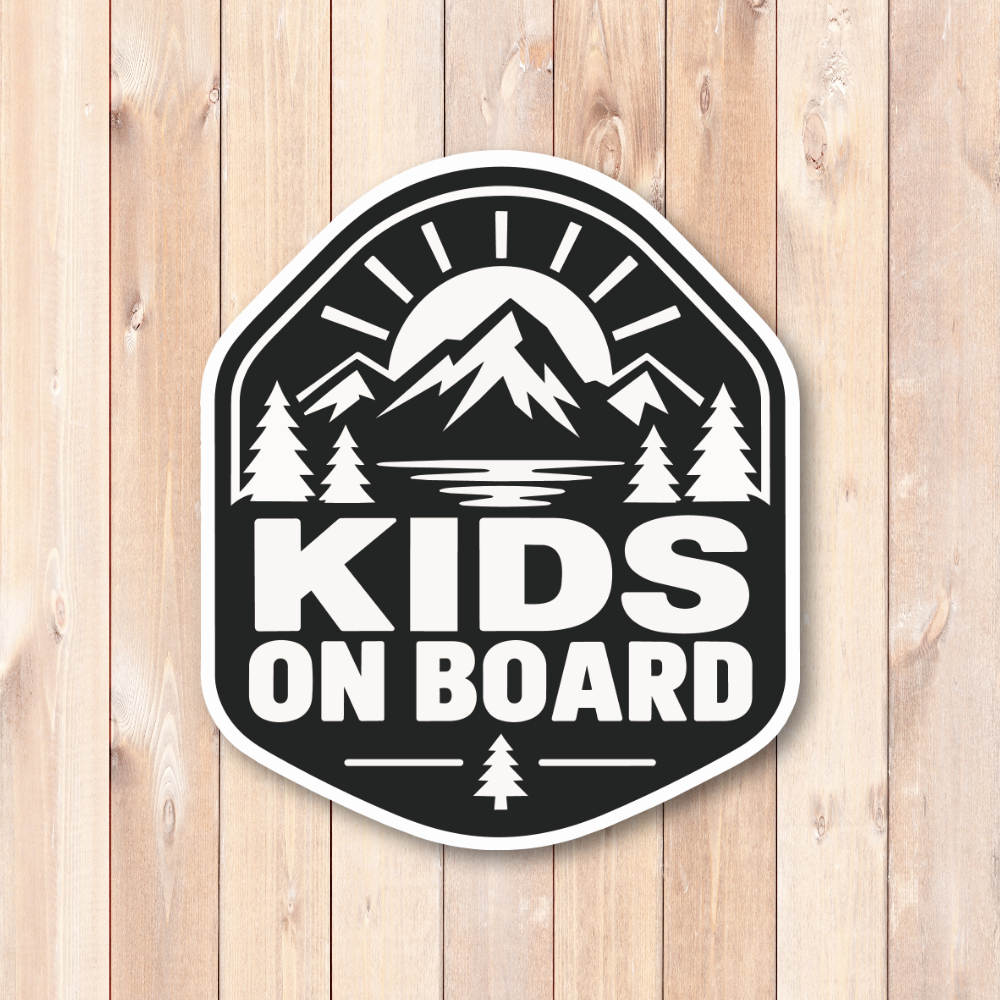 KIDS ON BOARD 車用 ステッカー 子供が乗っています アウトドア 120×140mm 山と湖 モノクロ - 画像 (2)