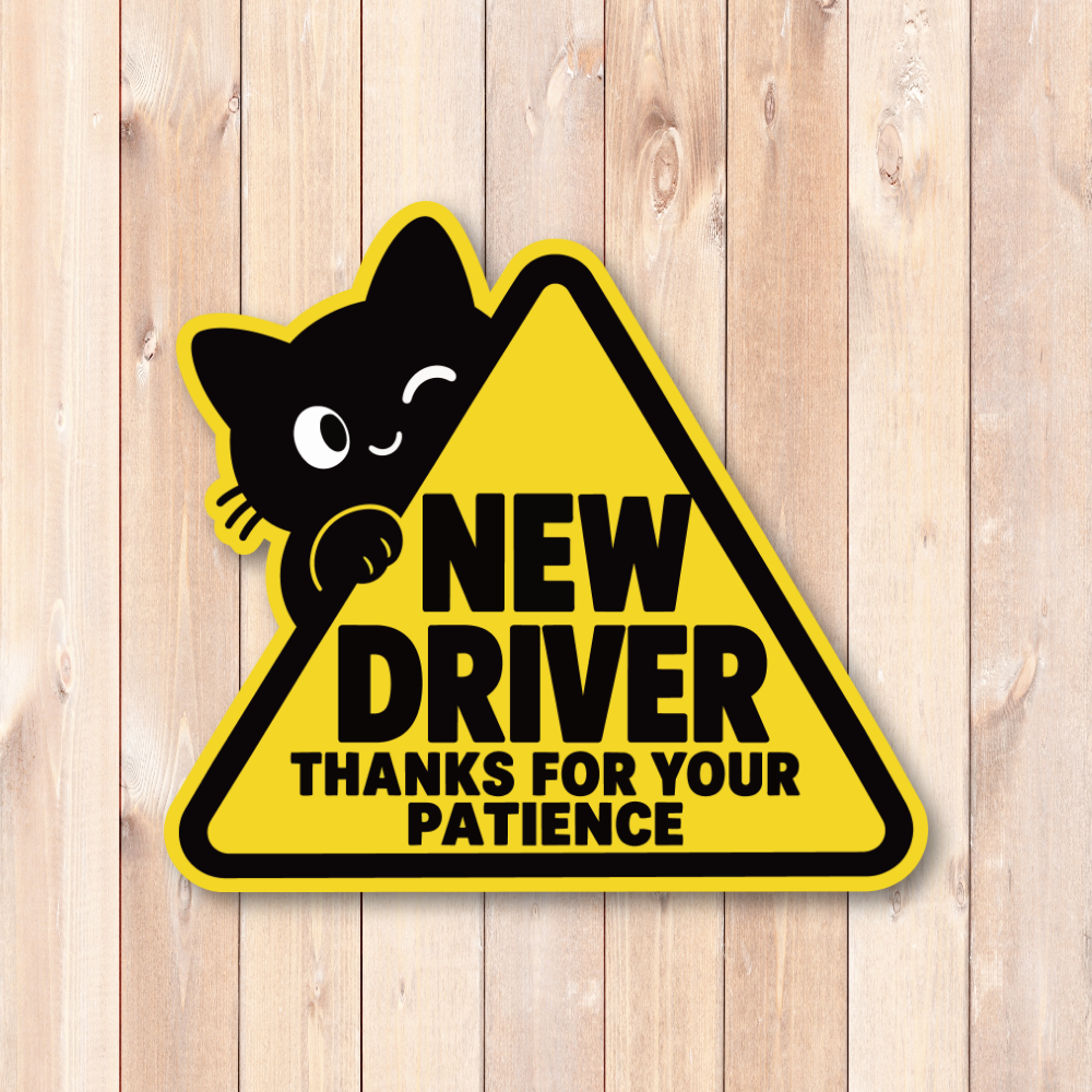 黒猫 初心者ドライバー ステッカー 車用 NEW DRIVER 三角サイン かわいい 猫デザイン 英語メッセージ 120×108mm THANKS FOR YOUR PATIENCE - 画像 (2)